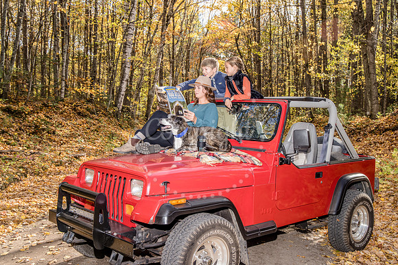 100423 Fall Red Jeep Family MWW  5RAW