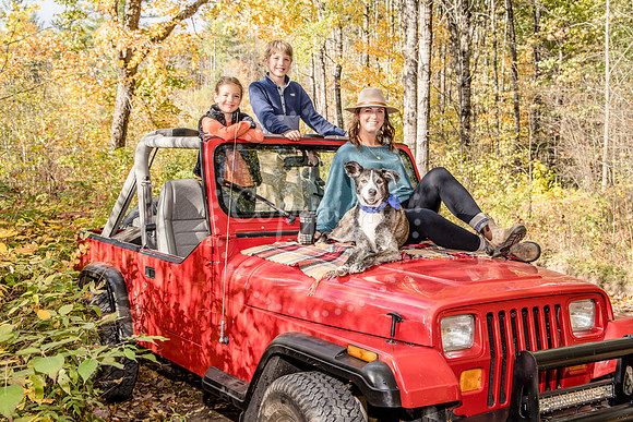 100423 Fall Red Jeep Family MWW  16RAW