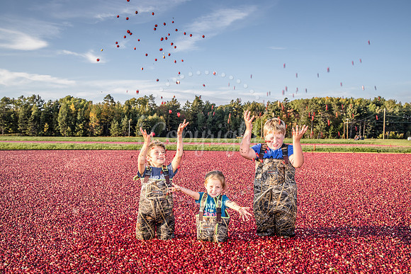100123 FALL  Cranberry Kids MWW  13RAW