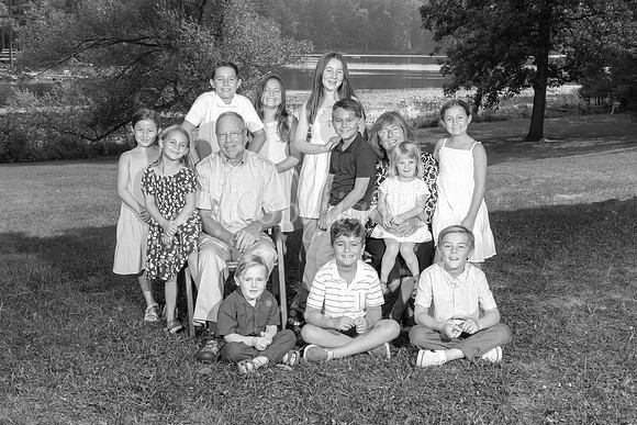 Family-17 BW